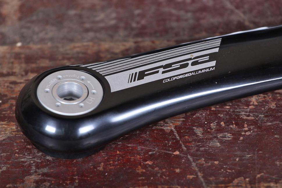 FSA Powerbox Alloy Road Chainset - detail 2.jpg