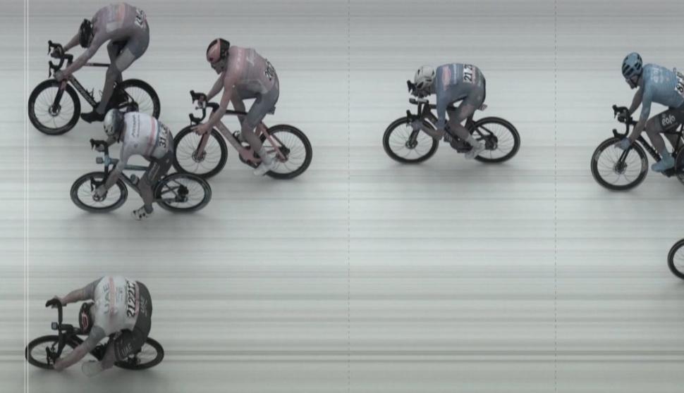 2023 Giro d'Italia stage 11 photo finish