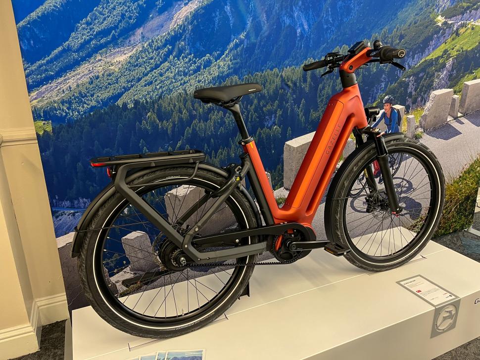 Gazelle Eclipse C380 HMB e-bike-1