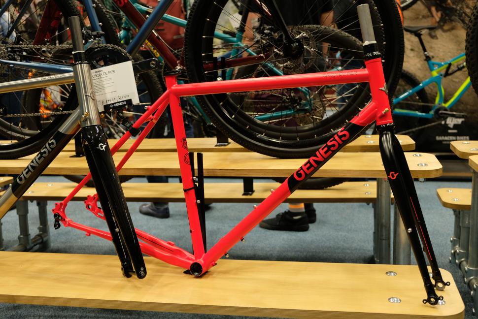genesis Croix de Fer 22.JPG