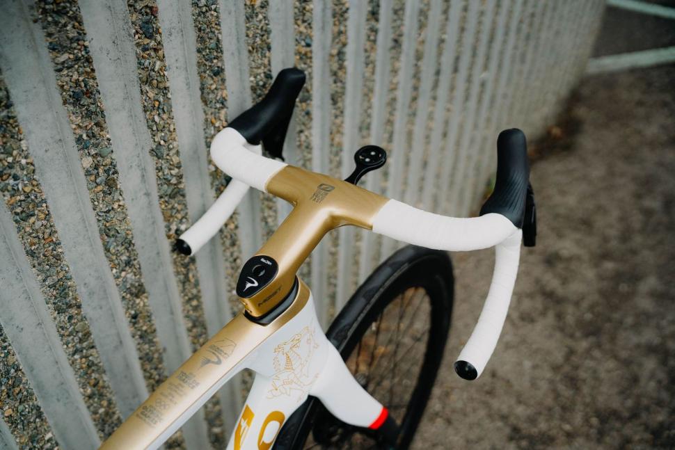 Geraint Thomas custom Tour of Britain Pinarello Dogma