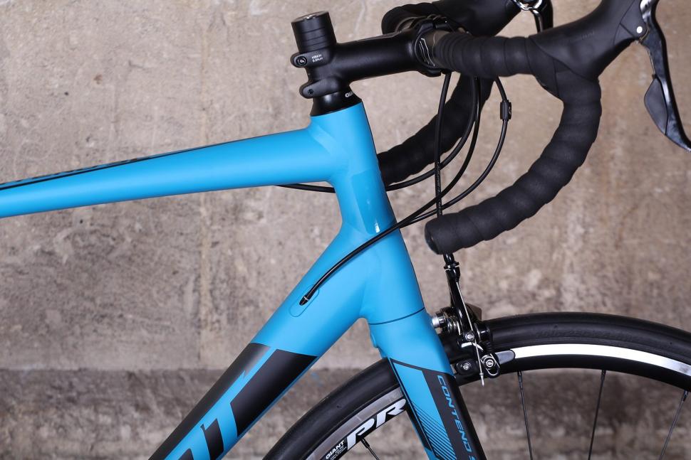Giant Contend SL - head tube junction.jpg