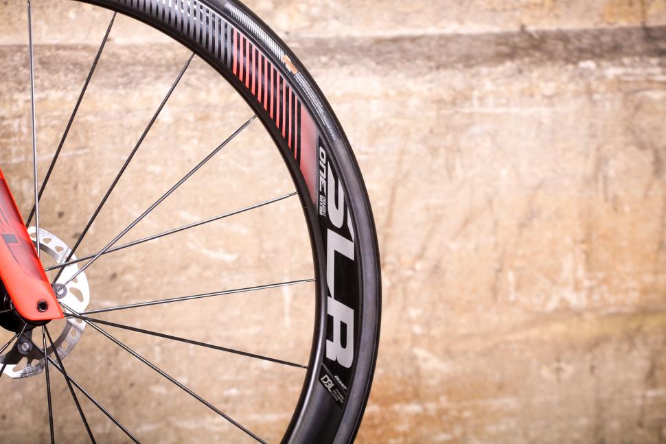 Giant Propel Advanced Disc - rim.jpg