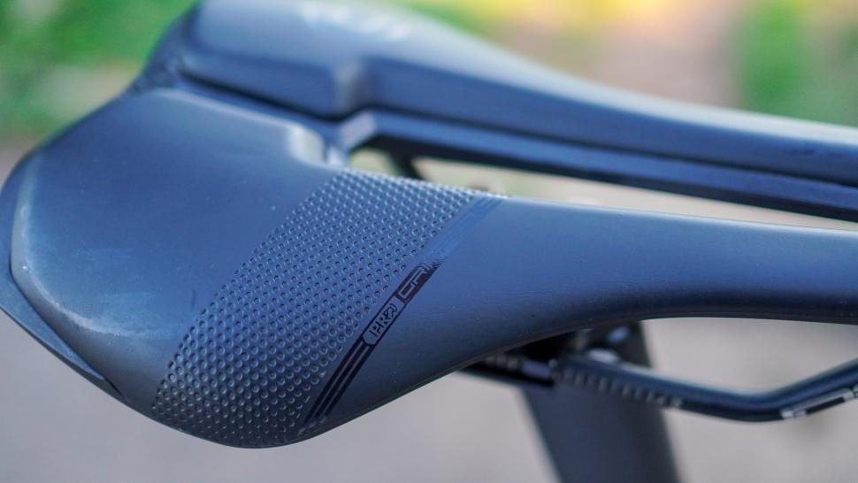 Giant Propel Custom Build saddle