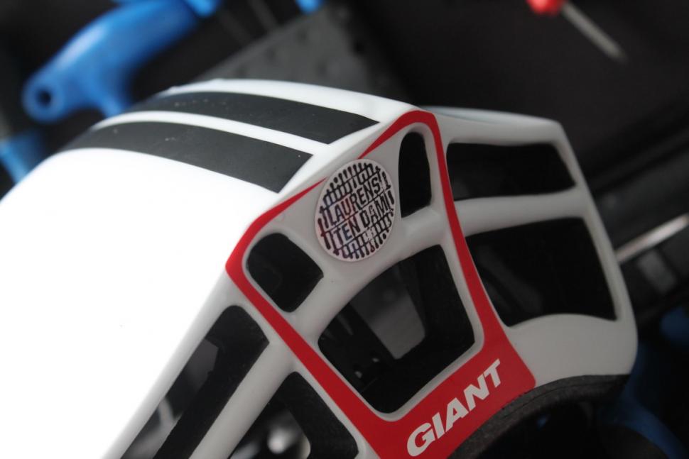 Giant Pursuit helmet  - 4.jpg