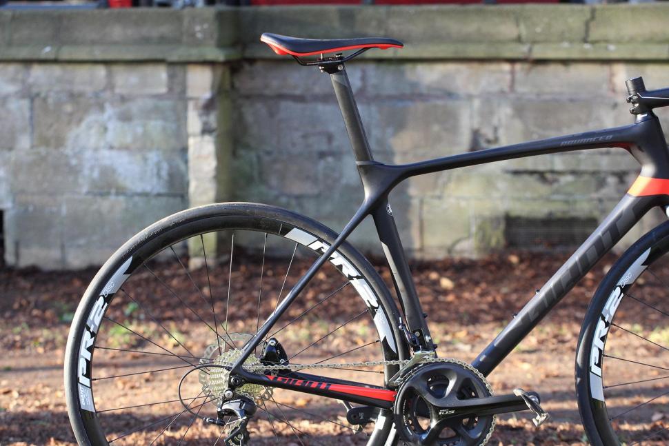 Giant TCR Advanced 2 Disc - rear.jpg