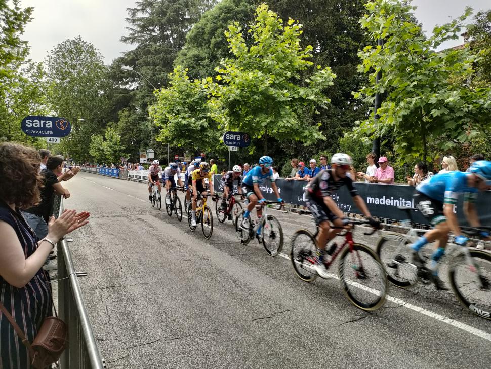 Giro 2022 riders - credit Ryan Mallon
