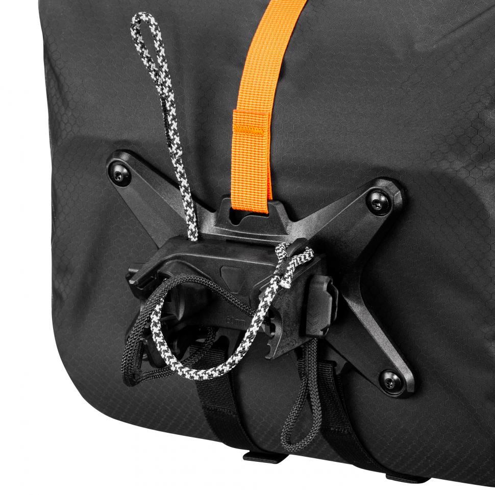 2021 Ortlieb Handlebar-Pack QR detail 2