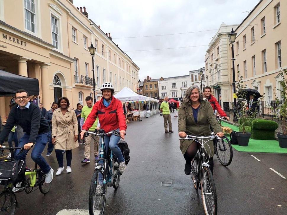 Heidi Alexander cycling with Will Norman (@Heidi_Labour on Twitter)