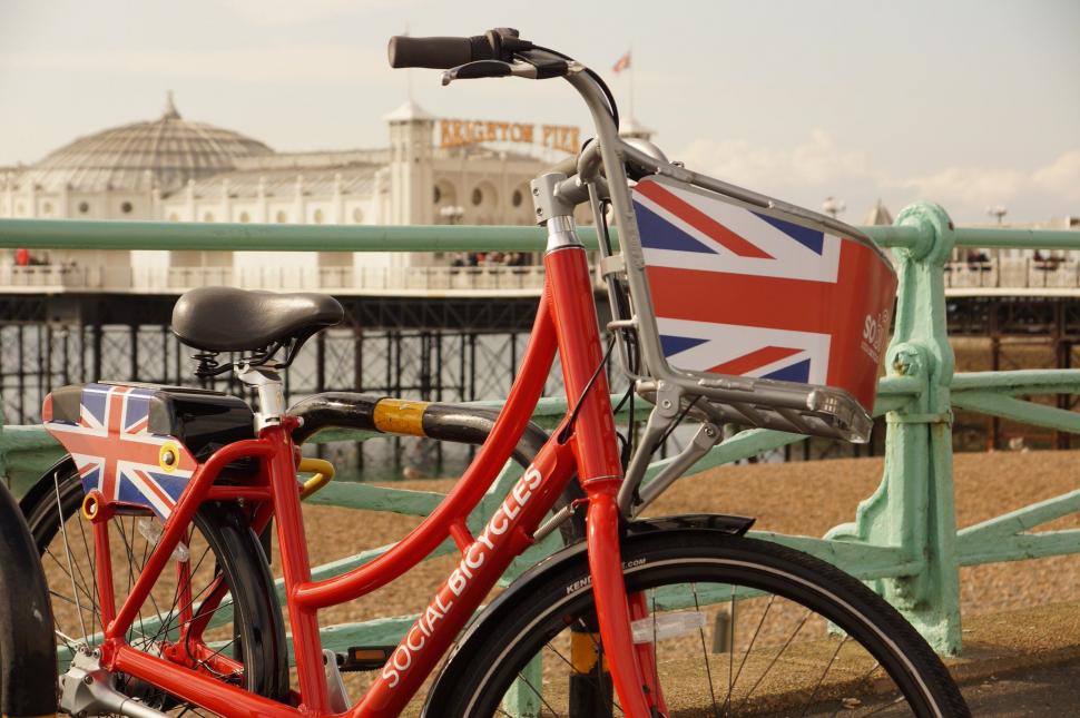 Hourbike Brighton cycle hire.jpg