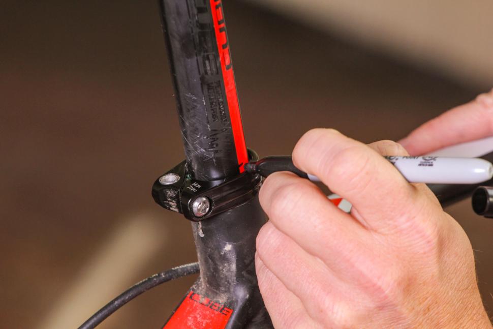 How to set your saddle height 09