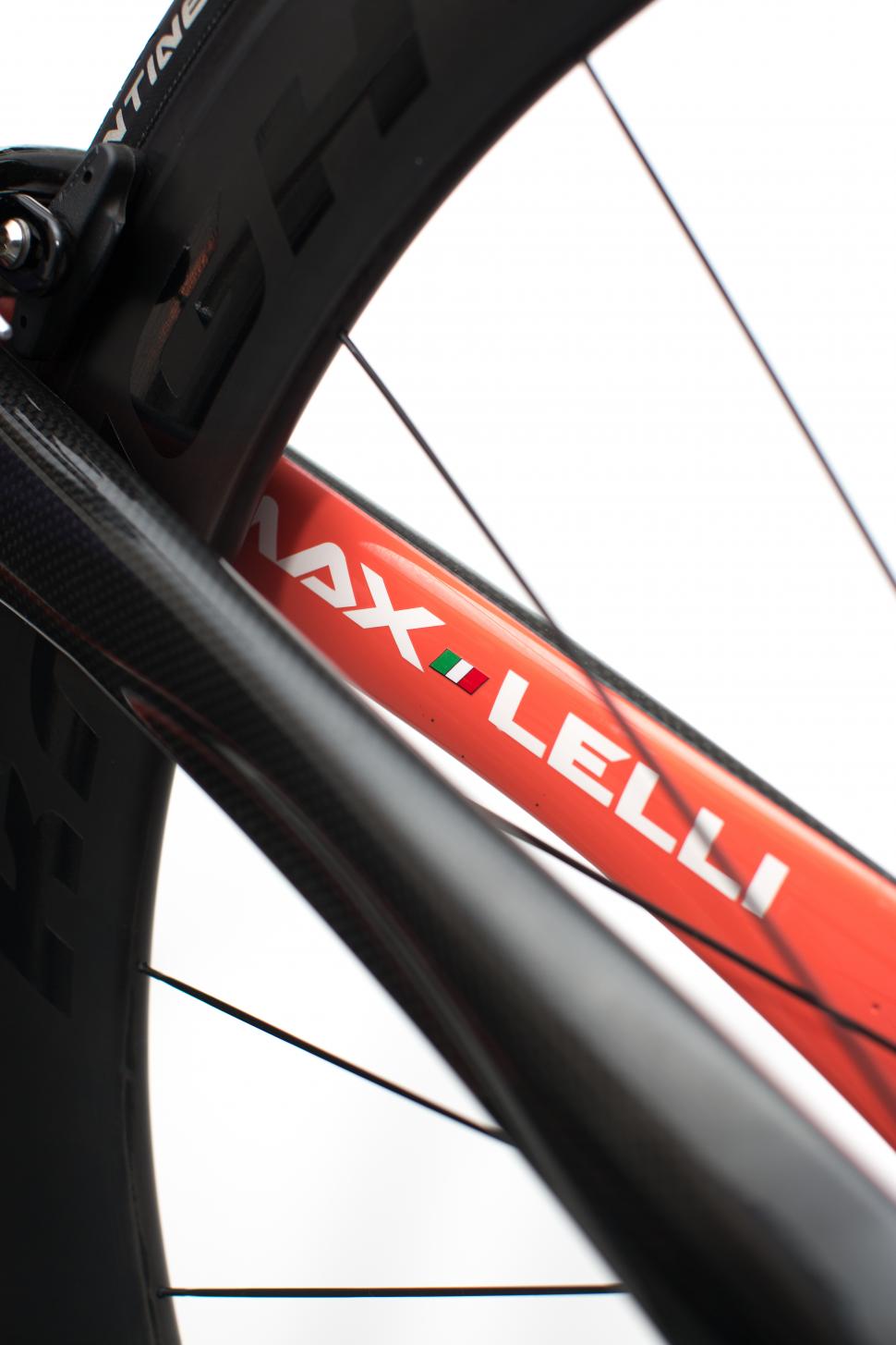 huez road bike 9.jpg