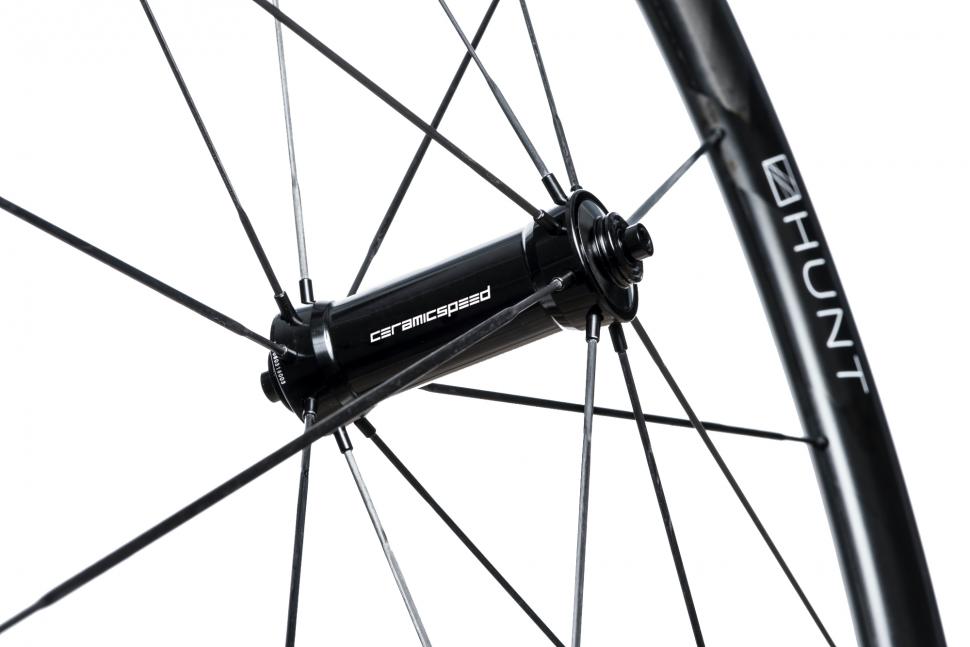 HUNT-36-Carbon-X2-Wide-Aero-Front-Hub-Ceramicspeed