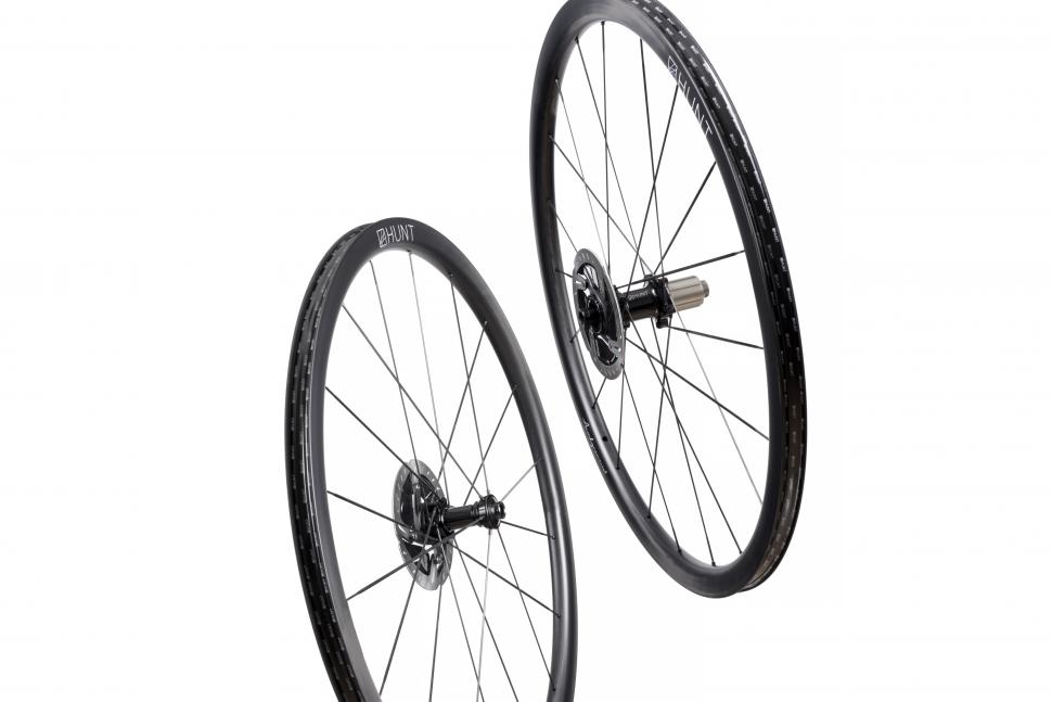 Hunt 32 Aerodynamicist UD Carbon Spoke 8