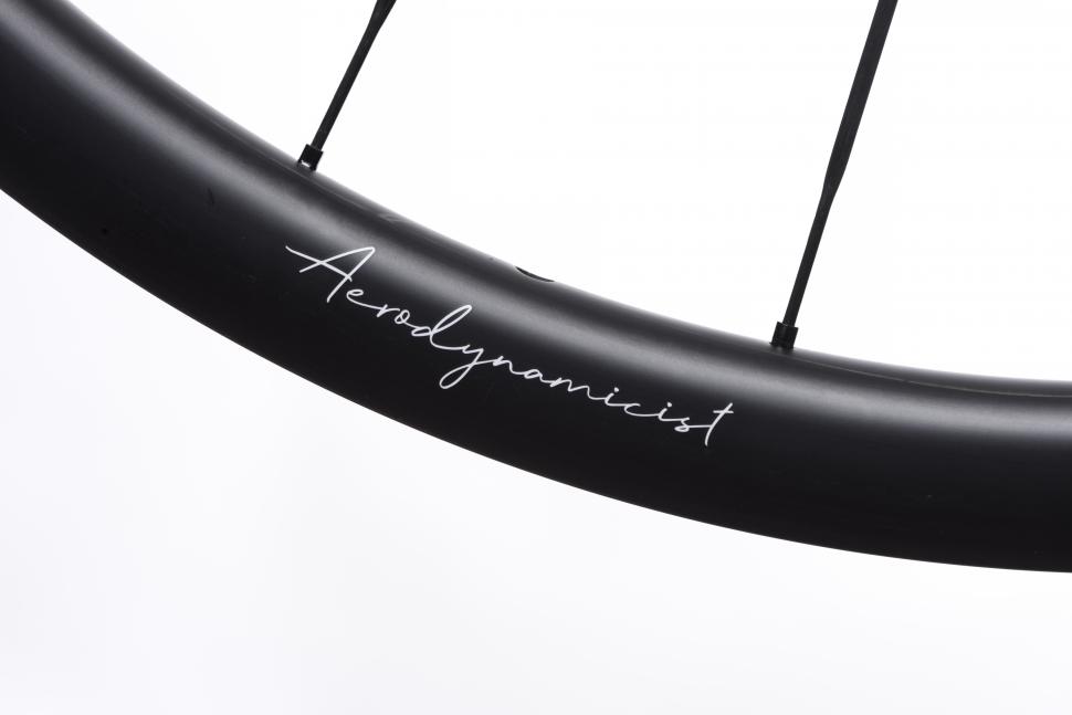 Hunt 32 Aerodynamicist UD Carbon Spoke 6