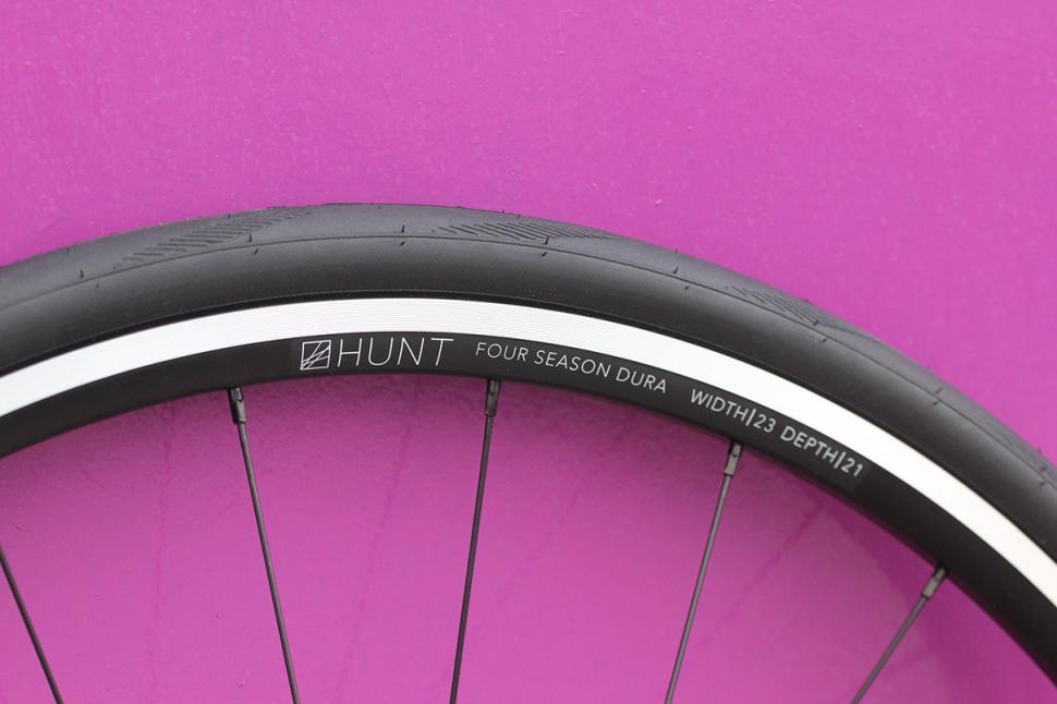 Hunt Dura Four Seasons - Rim.jpg