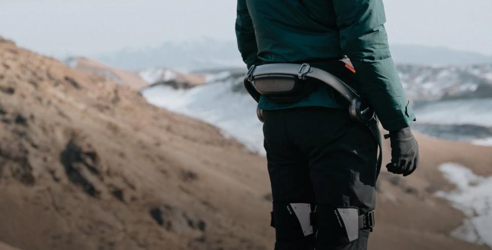 Hypershell Exoskeleton Hiking.webp_