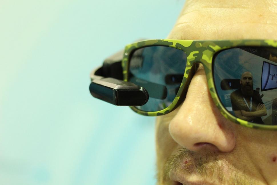 iceBike 2016 Garmin Varia Vision 3.jpg