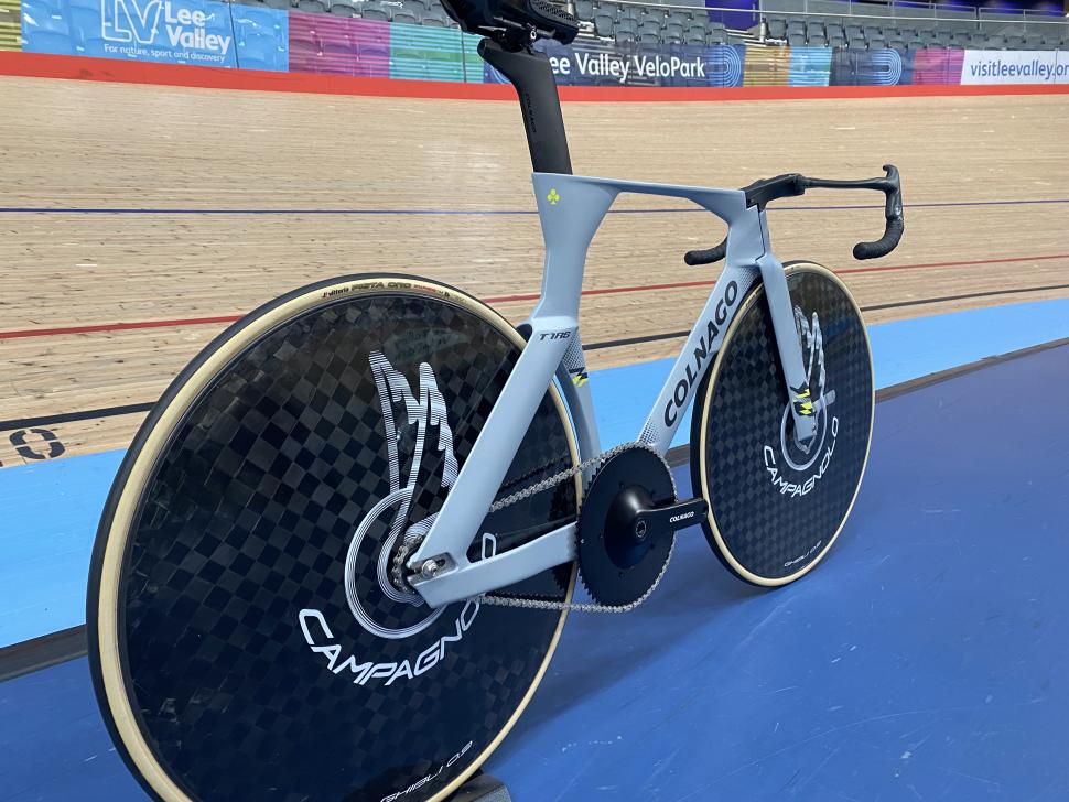2025 Colnago T1Rs