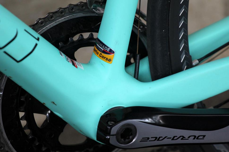 Bianchi Specialissima - bottom bracket