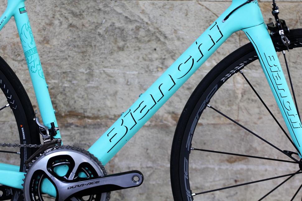 Bianchi Specialissima - down tube