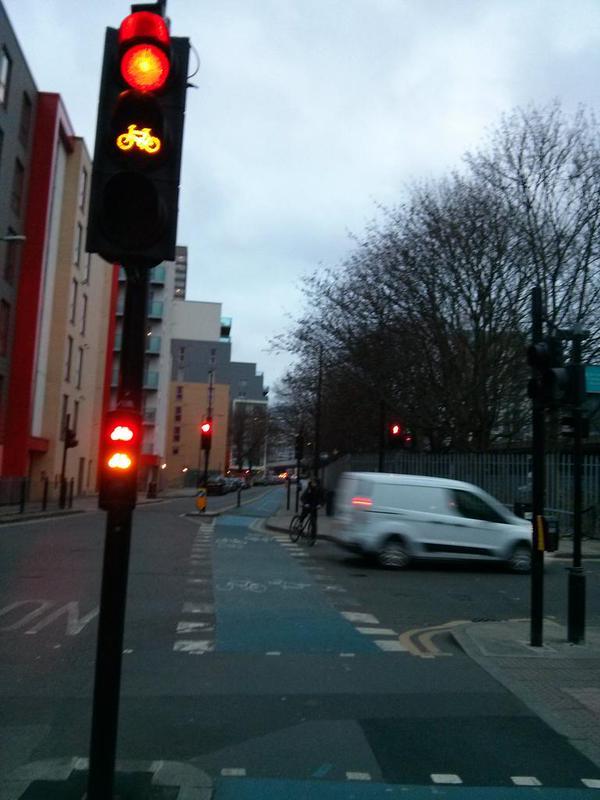 cycle traffic lights