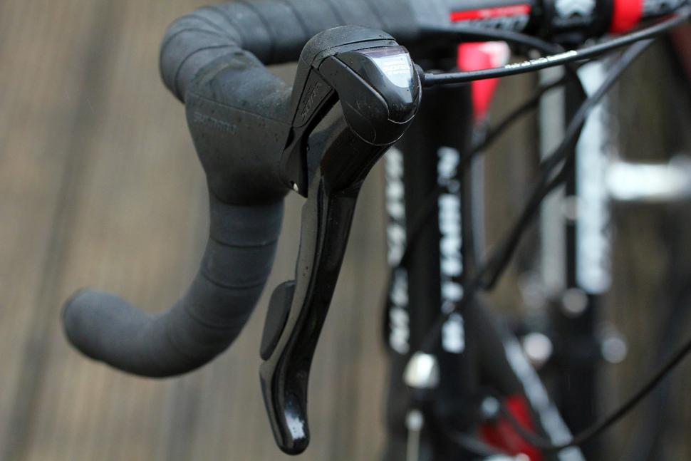 Shimano Sora 3500 - shifter