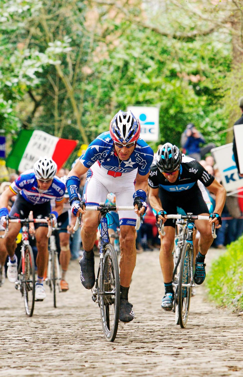 Tour of Flanders 2010_Hincapie_Muur_1_cw_&copy;Photopsport Int