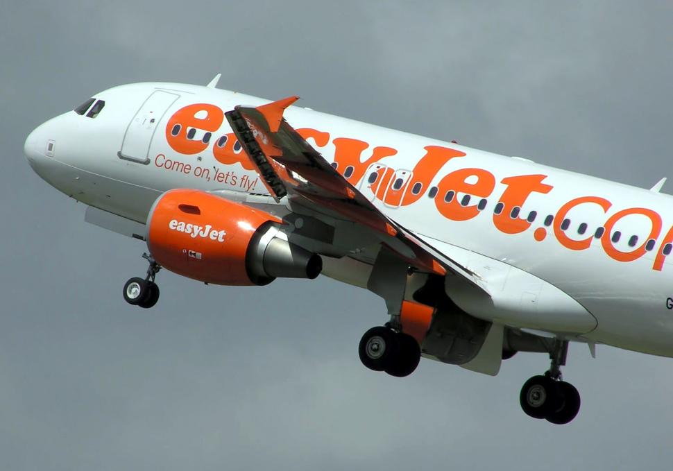 Easyjet take off