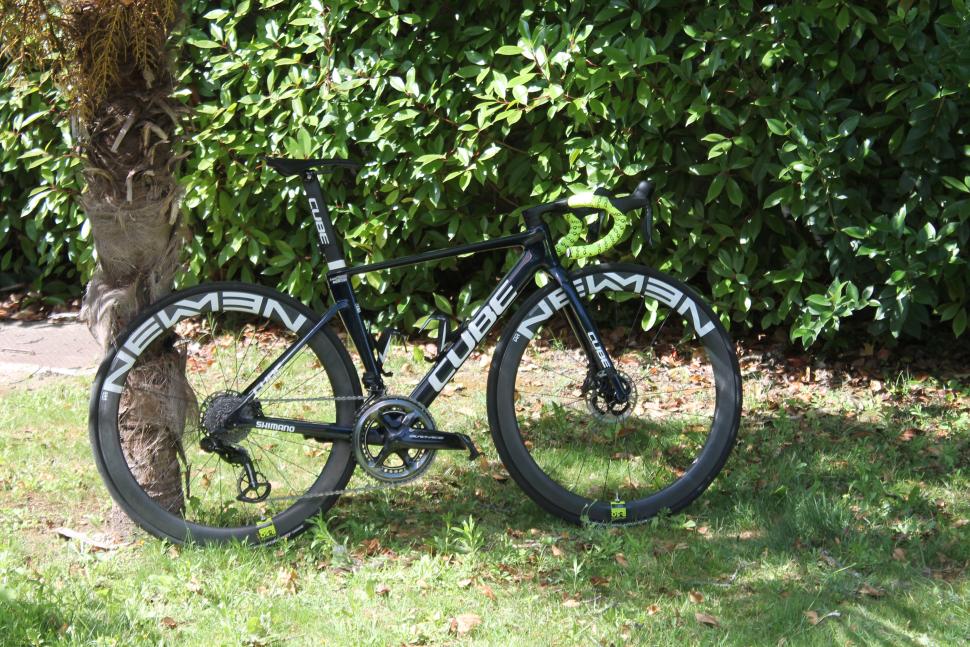 2022 Dauphine Cube Litening - 00
