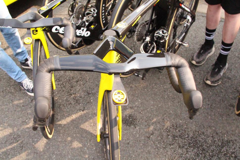 2025 Dauphine Visma-Lease a Bike unreleased Cerv&eacute;lo 3