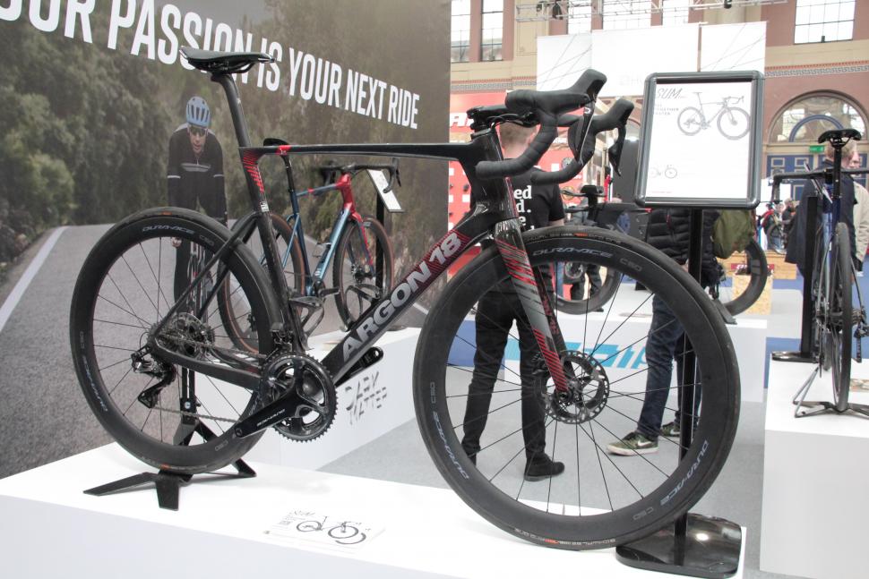 2022 Cycle Show Argon 18 Sum