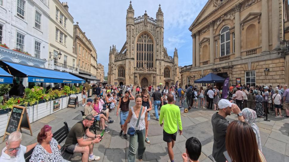 Insta360 X5 - bath abbey still x5