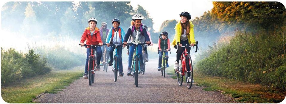 Islabikes Pop Up Shop Group.jpg