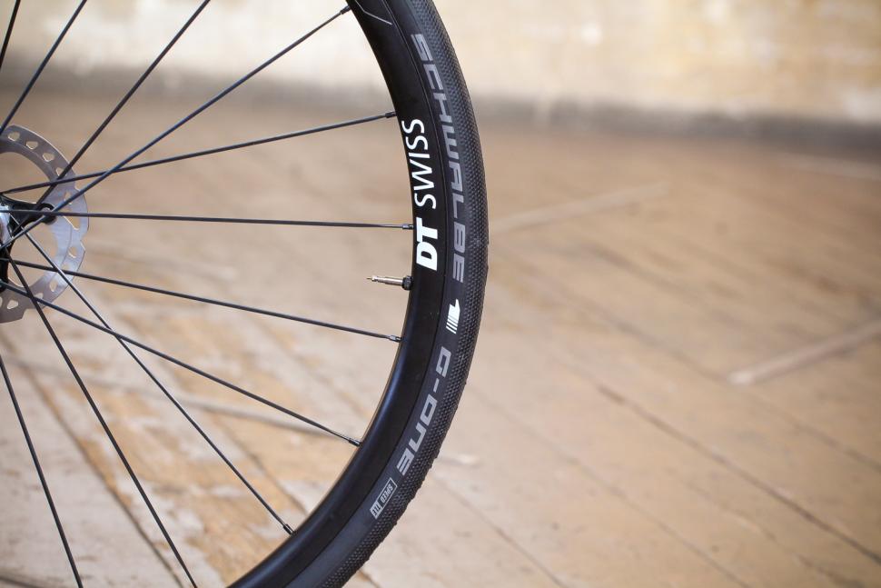J Guillem Orient - tyre.jpg