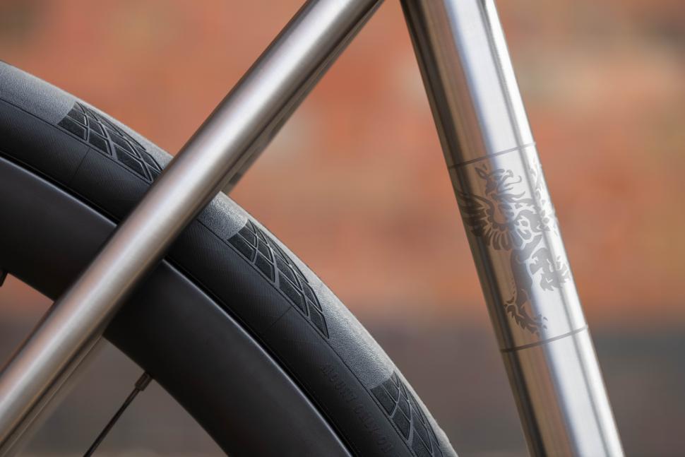 2021 J.Laverack J.ACK tyre
