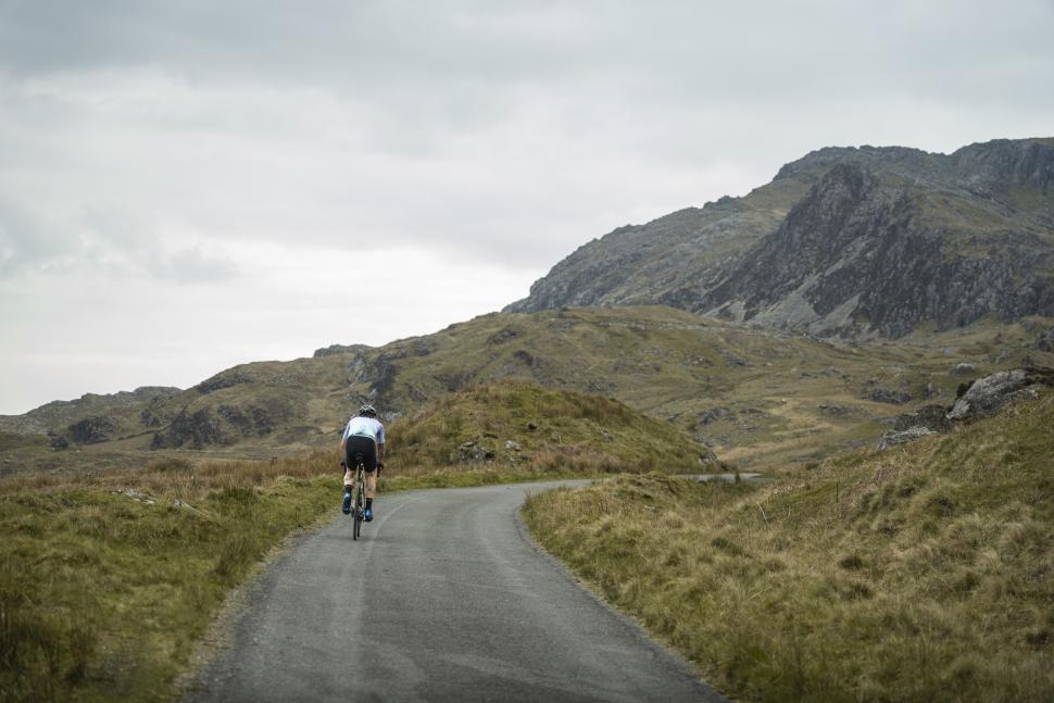 Chris Hall Everesting (Image credit: Jack Hague @JBHague)