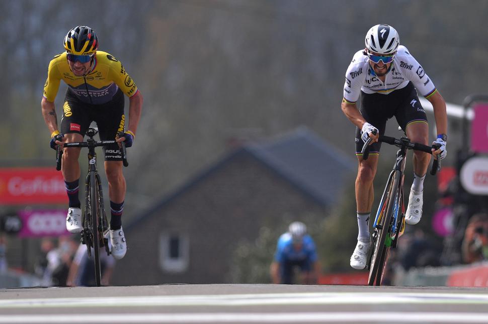 Julian Alaphilippe wins Fleche Wallonne (Image credit: Luc Claessen/Getty Images)
