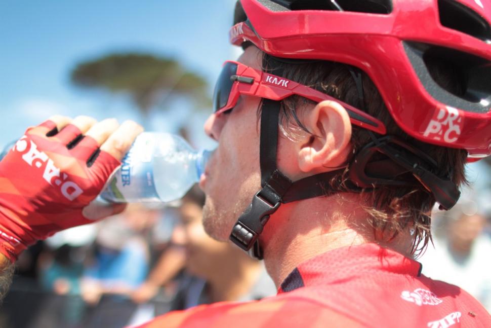 KASK-sunglasses-spotted-at-TdU3.jpg