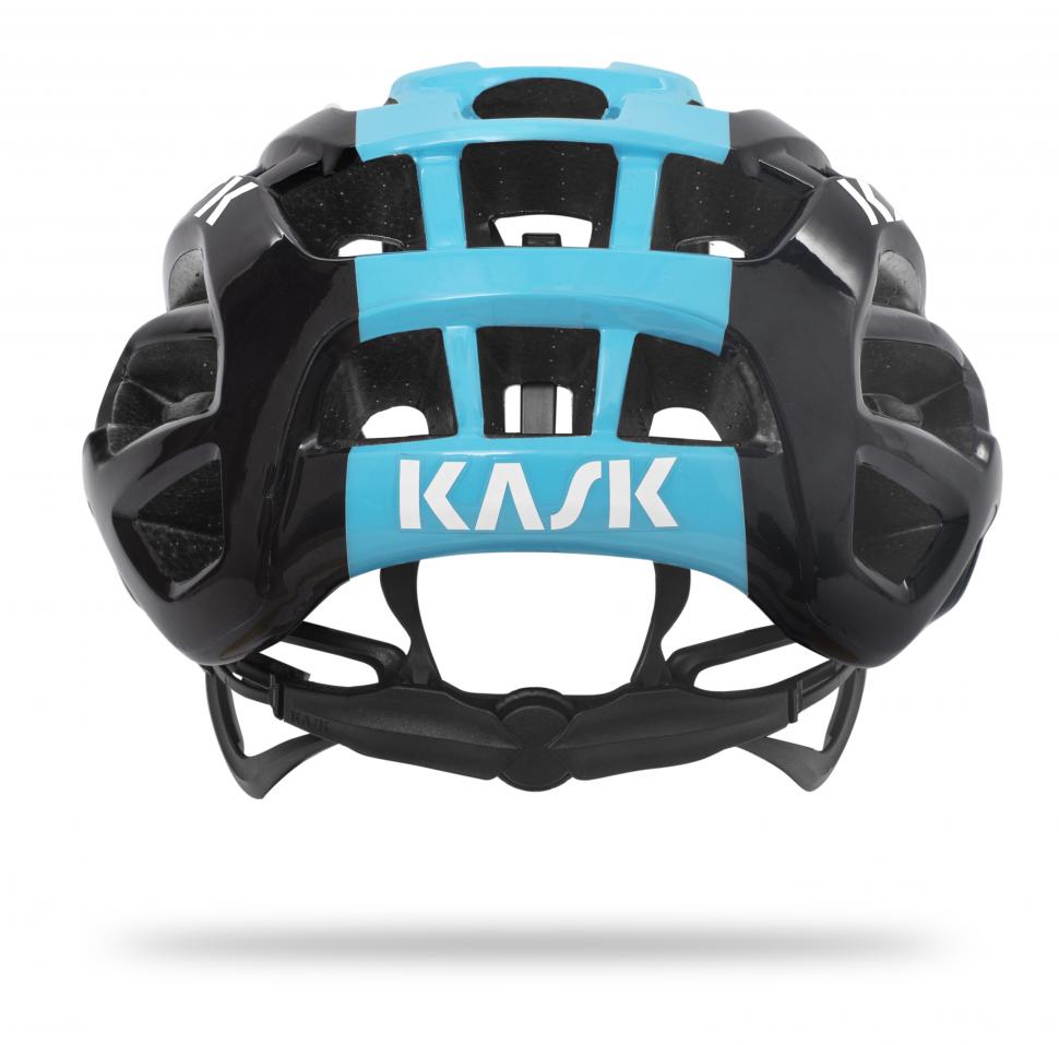 KASK_VELEGRO_RETRO_NERO.JPG