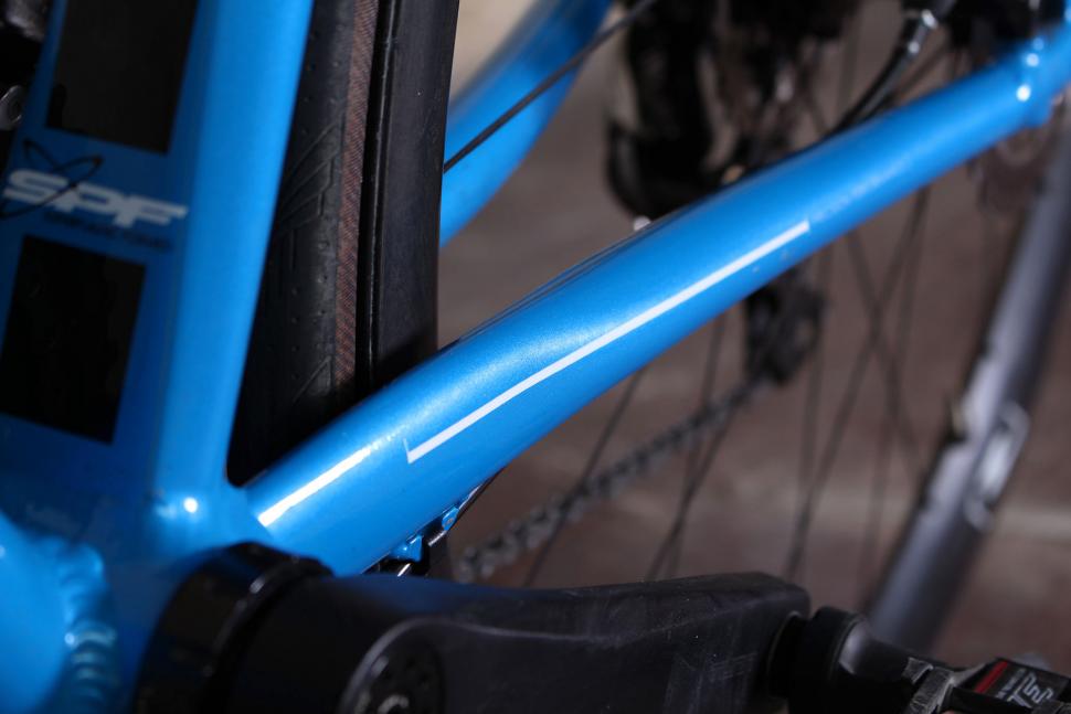 Kinesis Aithein 2016 - chain stay.jpg