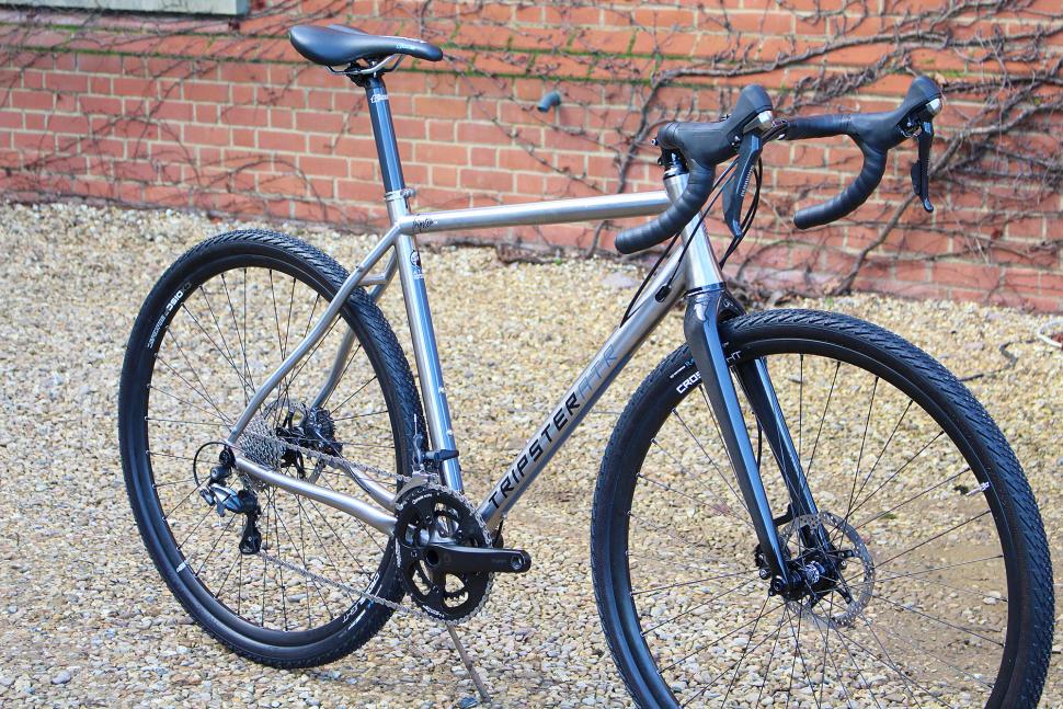Kinesis Tripster ATR v2 - full bike.jpg