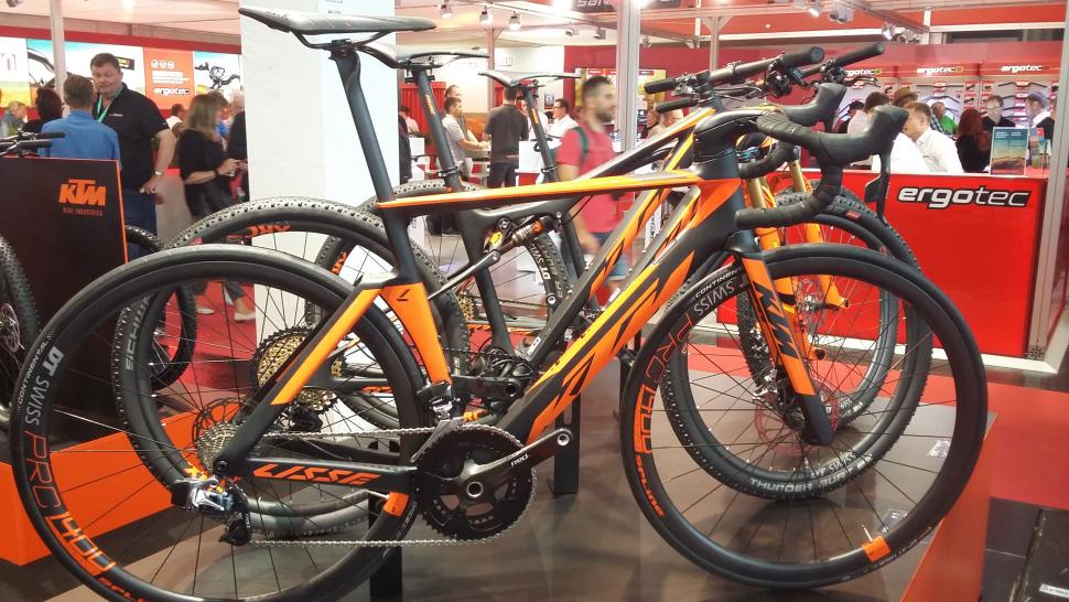 KTM Revelator Lisse with Sram Red.jpg