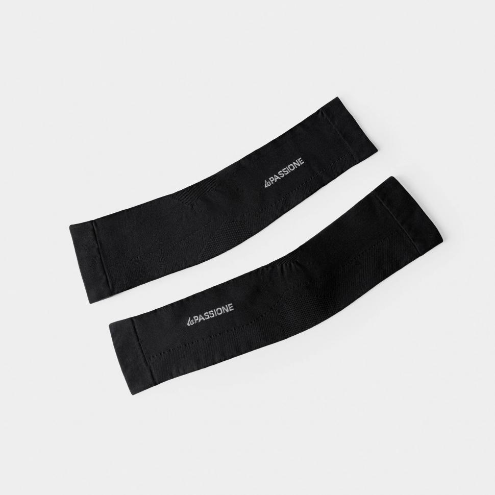 La Passione SML Arm_Warmers