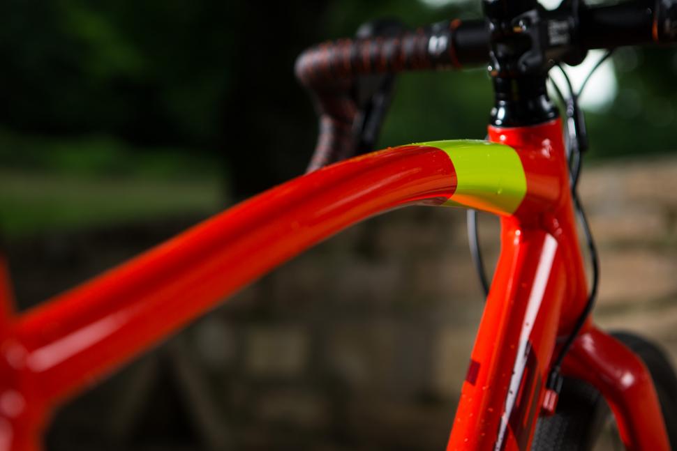 lapierre 2017 bikes 24.jpg