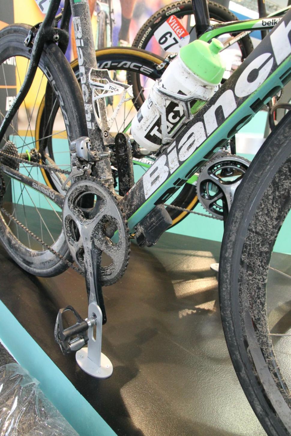 lars_boom_-_tour_de_france_bianchi_infinito_cv_-_more_mud.jpg