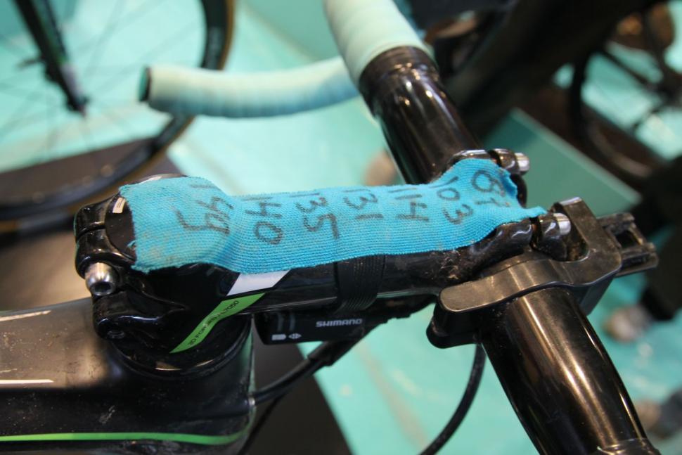 lars_boom_-_tour_de_france_bianchi_infinito_cv_-_pave_sectors.jpg