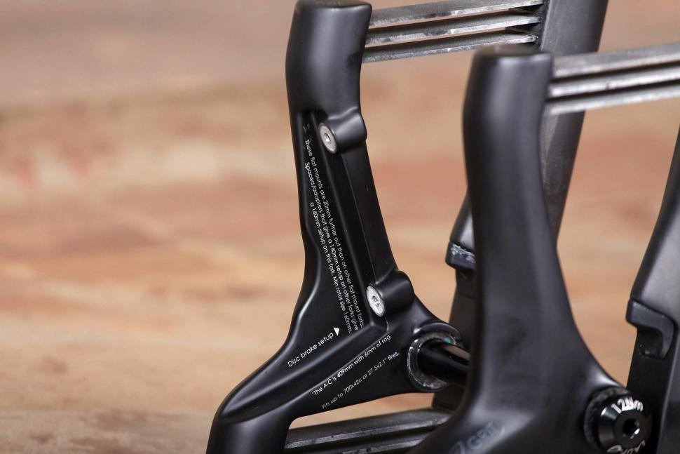 Lauf Grit Gravel Fork - detail 6.jpg