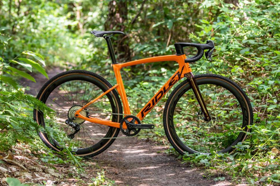 Launch Kanzo Fast - Copyright Ridley Bikes - Packshot Orange Pure Line XL-1.jpg