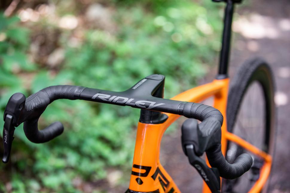 Launch Kanzo Fast - Copyright Ridley Bikes - Packshot Orange Pure Line XL-17.jpg